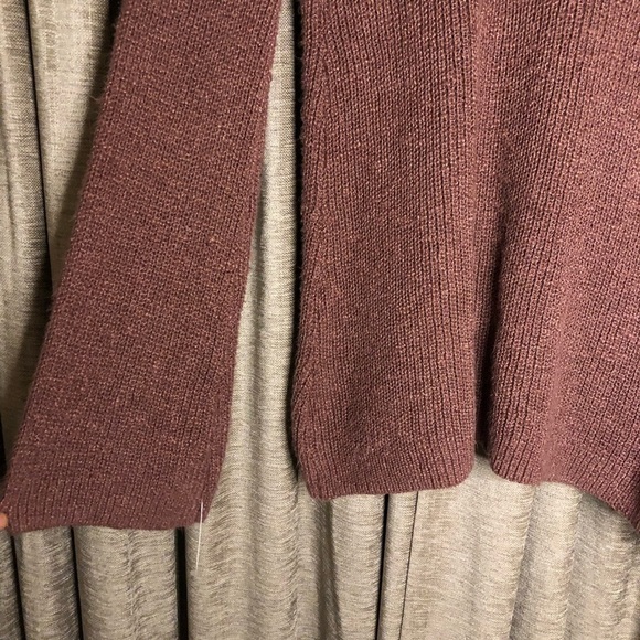 American Eagle Dusty Pink Lace Up Neckline Sweater - Picture 11 of 13